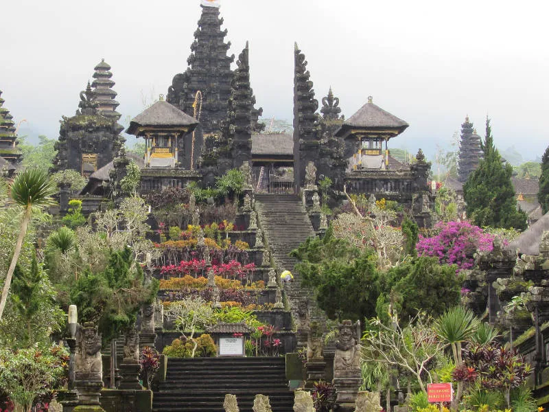 Besakih Great Temple picture